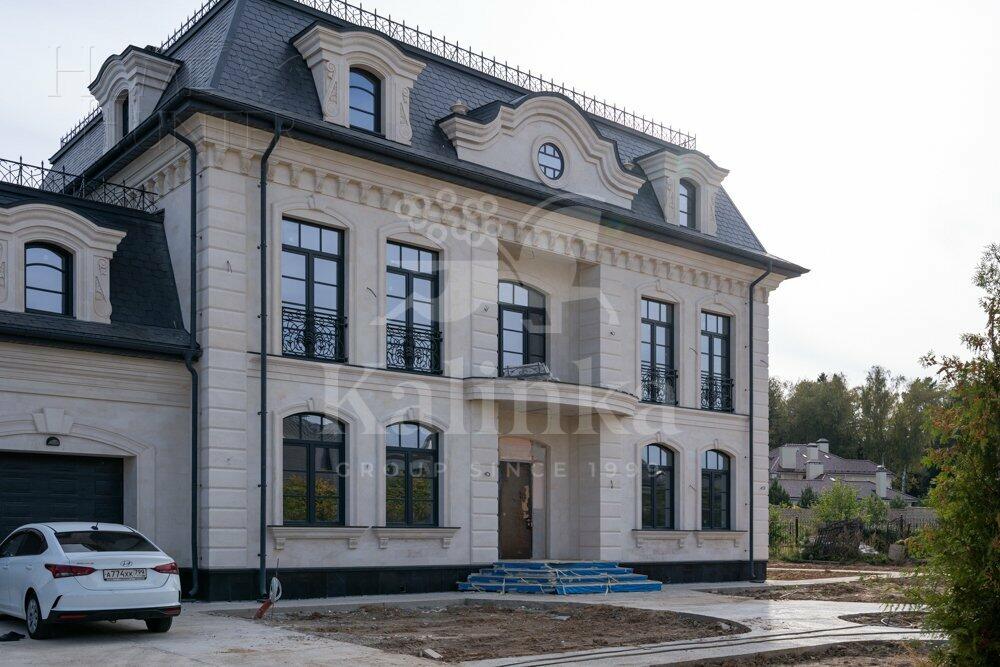 2-этажный коттедж 1 500 м² без отделки