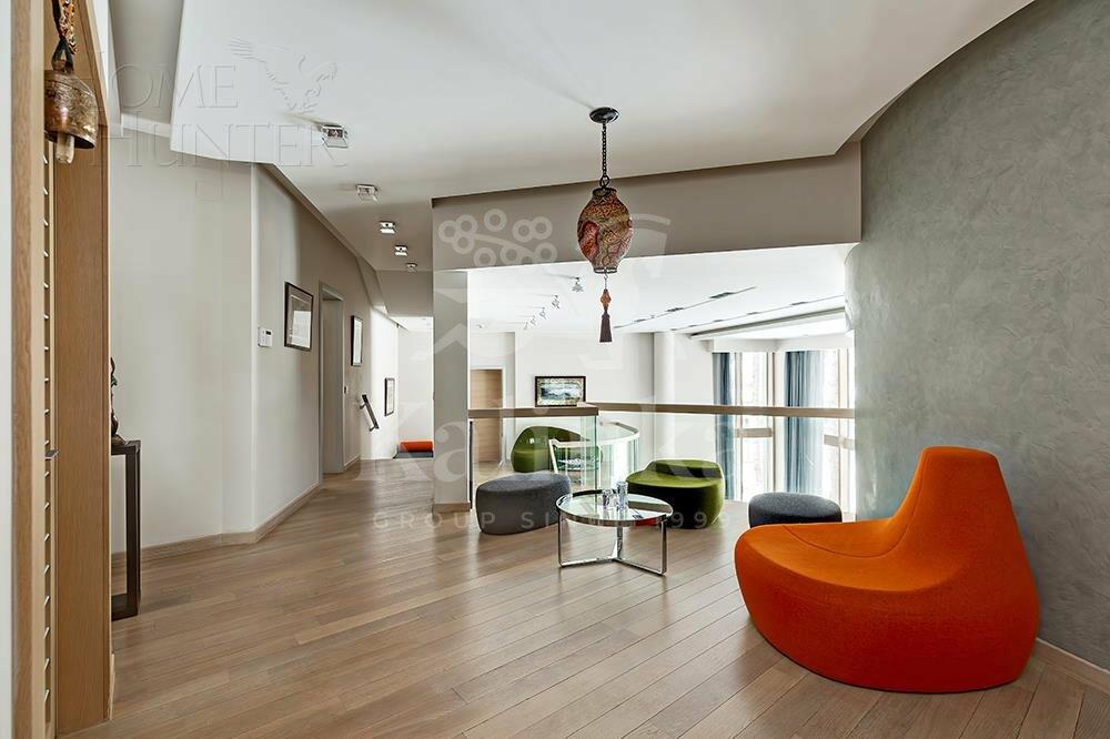 2-этажный коттедж 1 622 м² с отделкой