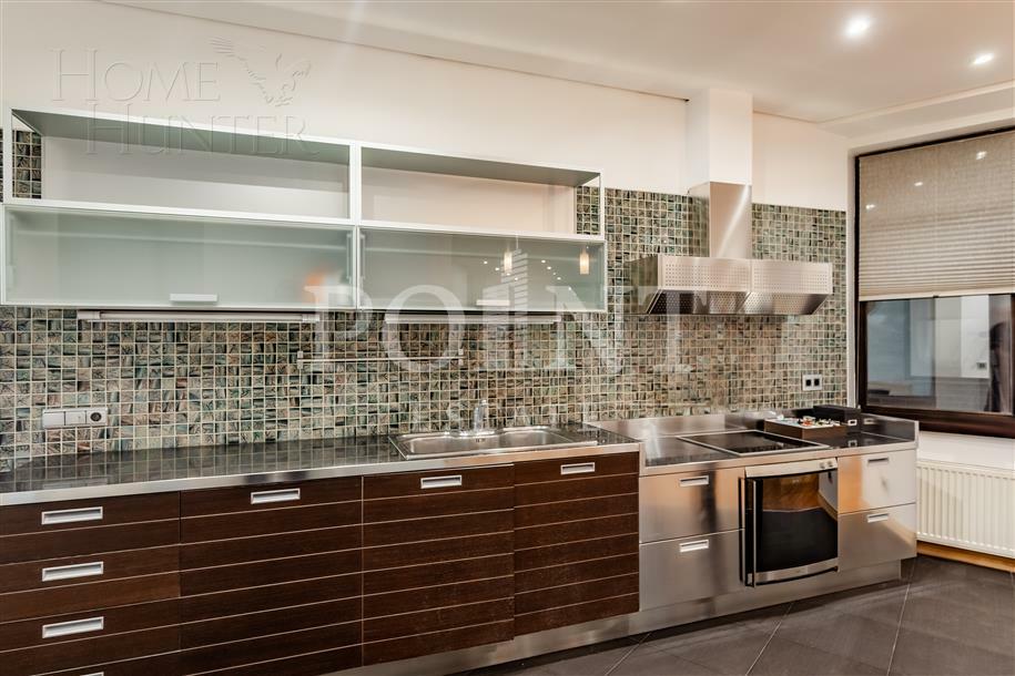 2-этажный коттедж 947 м² с отделкой