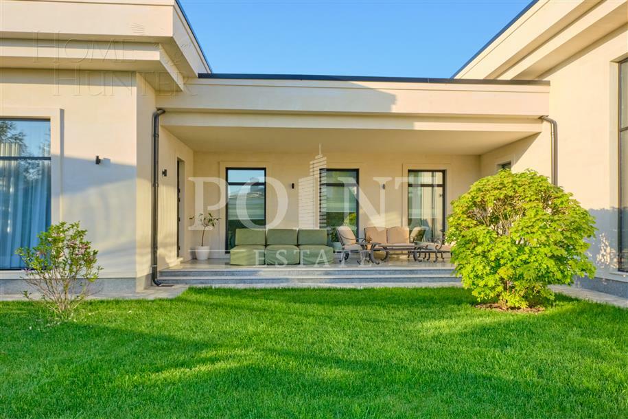 1-этажный коттедж 600 м² с отделкой