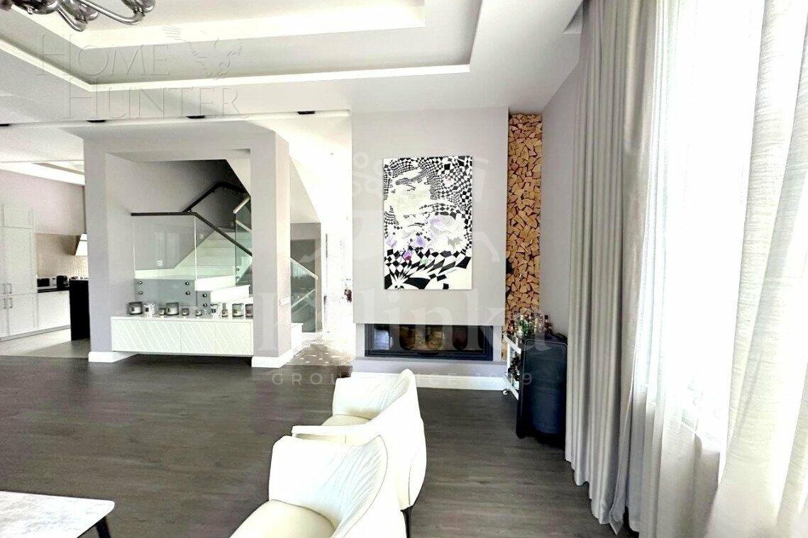 2-этажный таунхаус 420 м² с отделкой