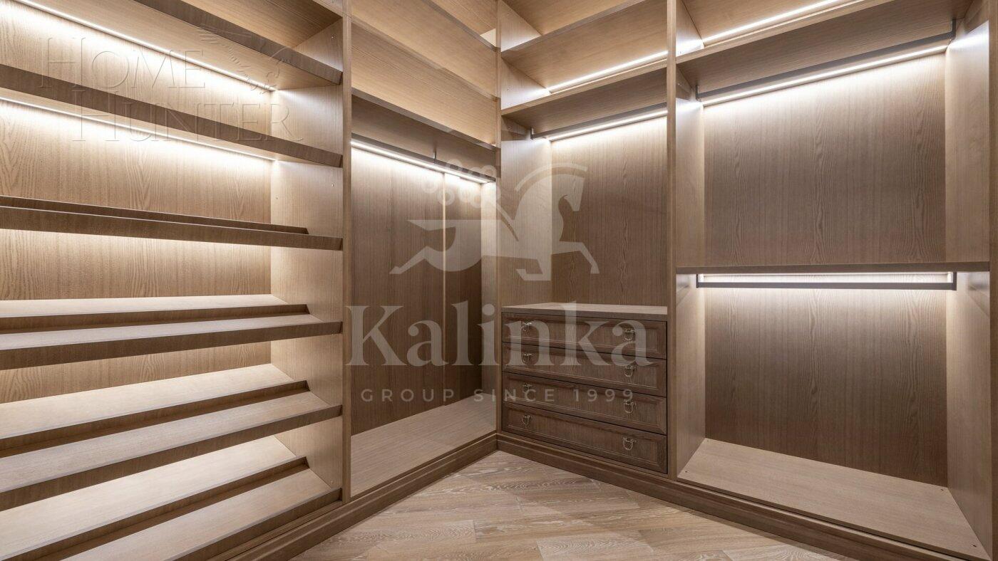 3-этажный коттедж 1 000 м² с отделкой