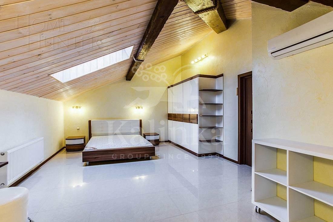 2-этажный коттедж 700 м² с отделкой