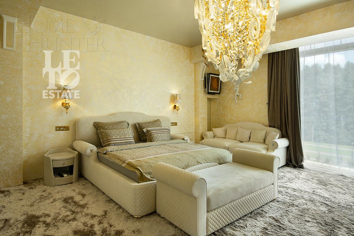 2-этажный коттедж 650 м² с отделкой