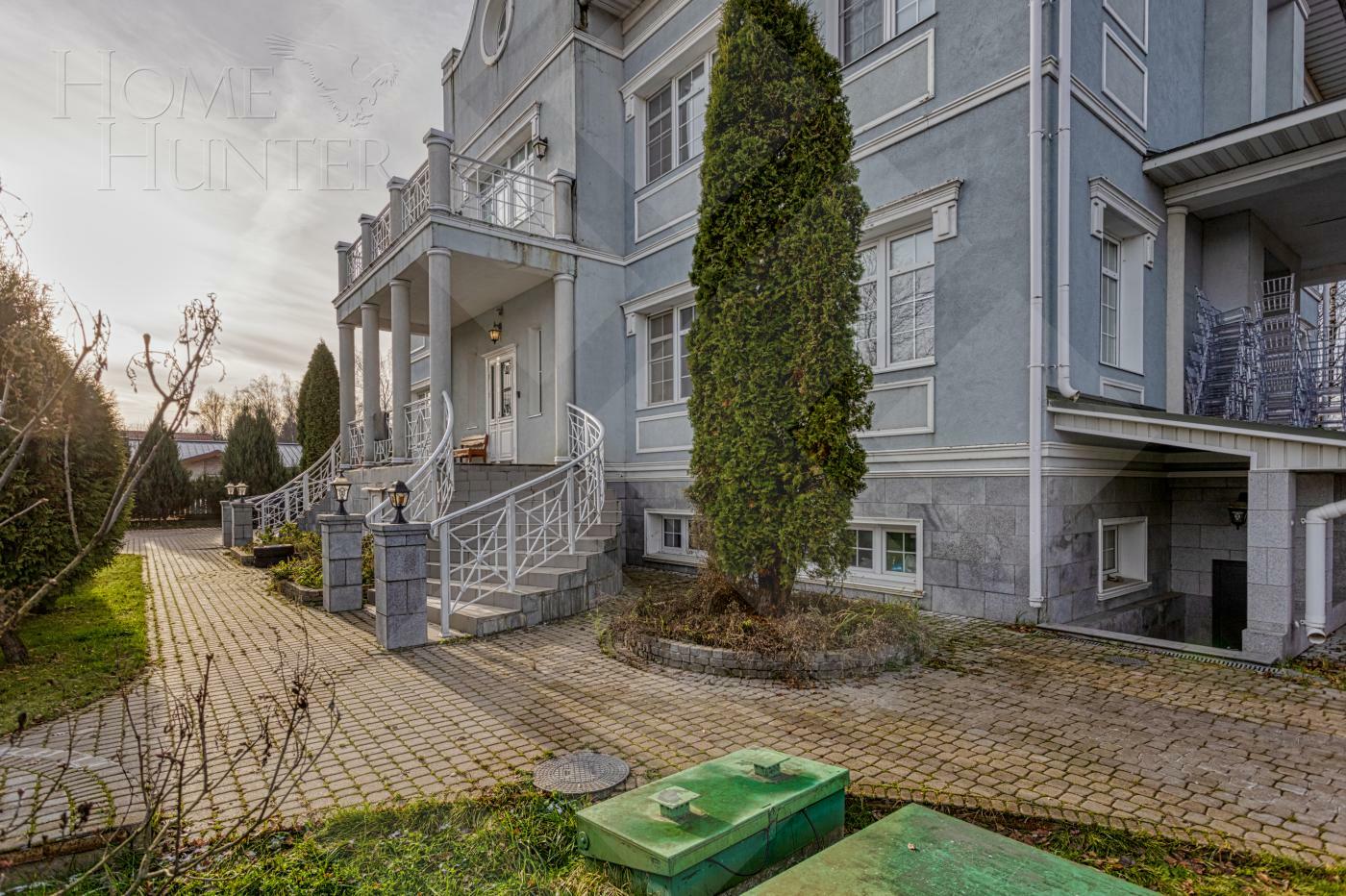 2-этажный коттедж 797 м² с отделкой