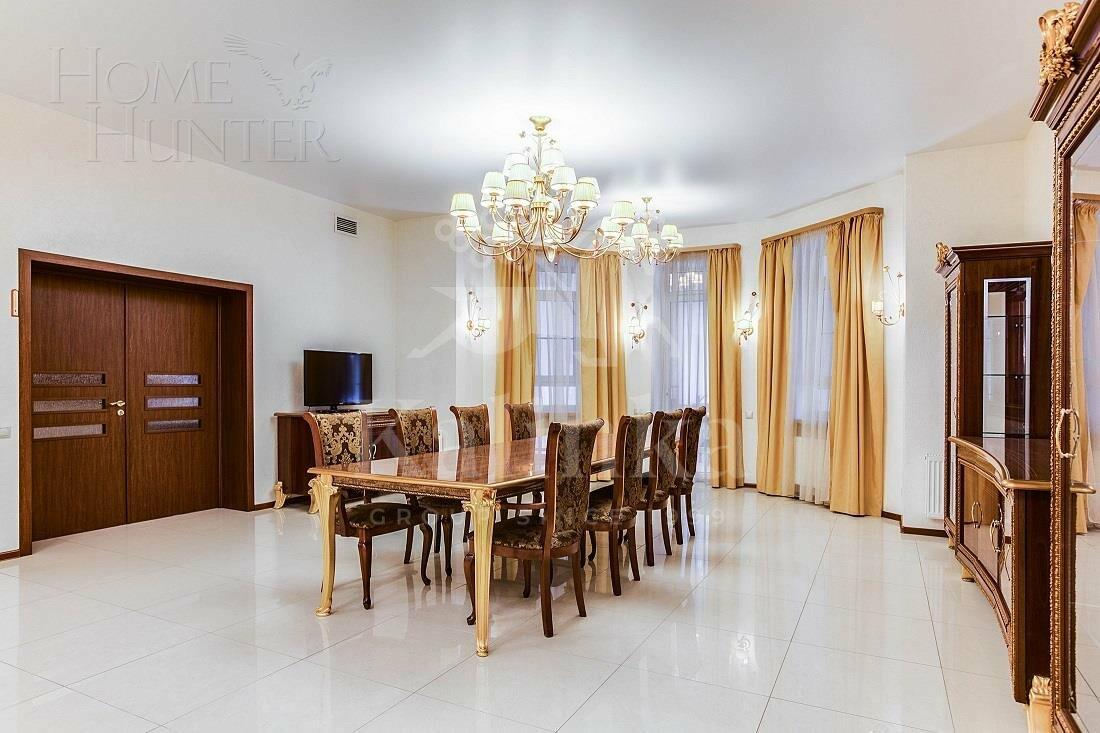 2-этажный коттедж 700 м² с отделкой