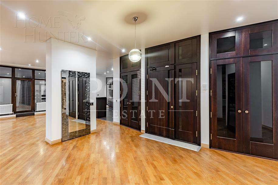 2-этажный коттедж 947 м² с отделкой