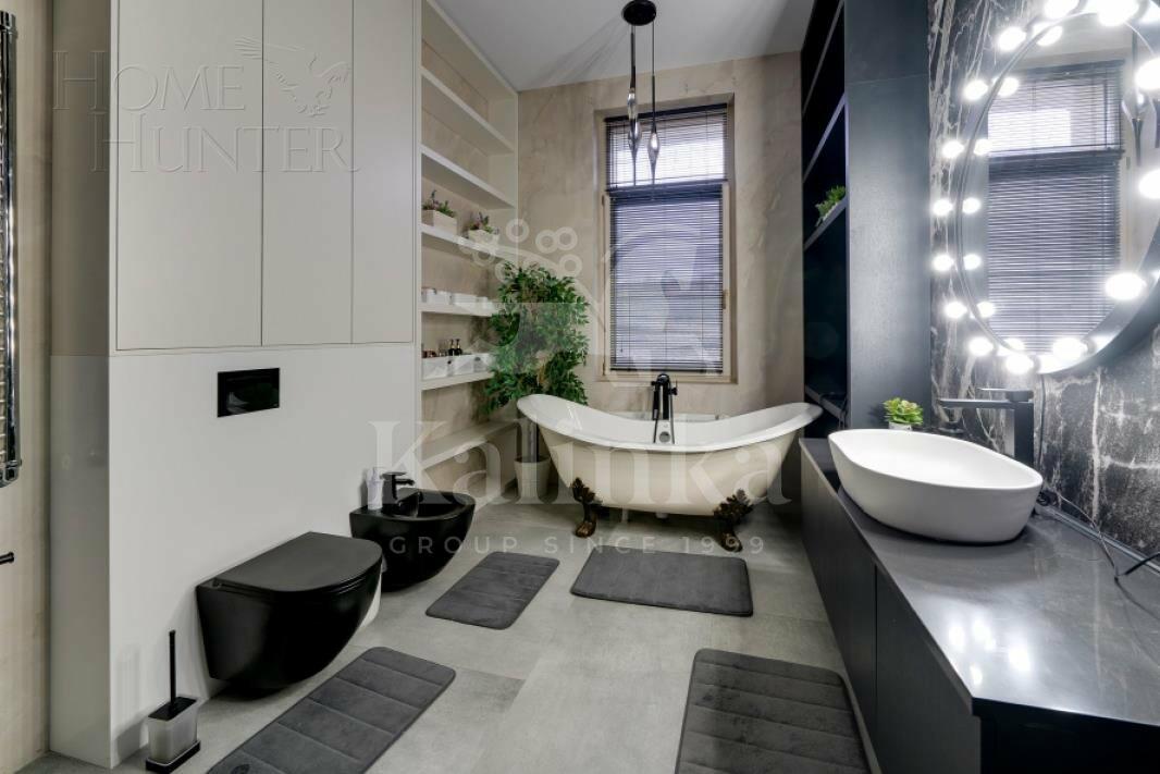 2-этажный коттедж 810 м² с отделкой