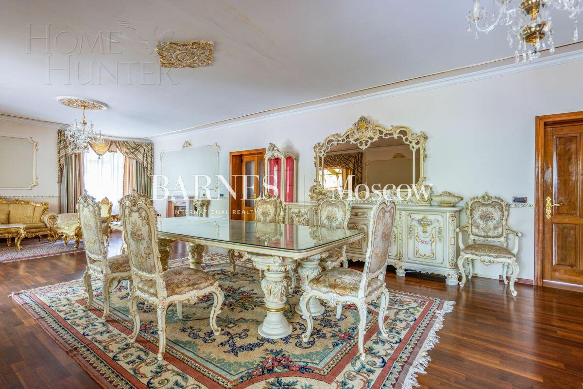 2-этажный коттедж 800 м² с отделкой