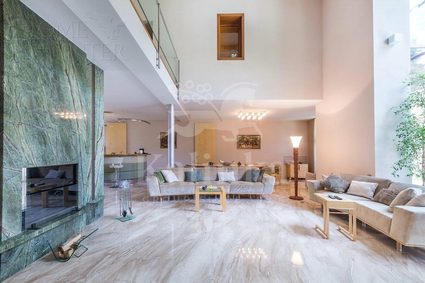 2-этажный коттедж 1 380 м² с отделкой