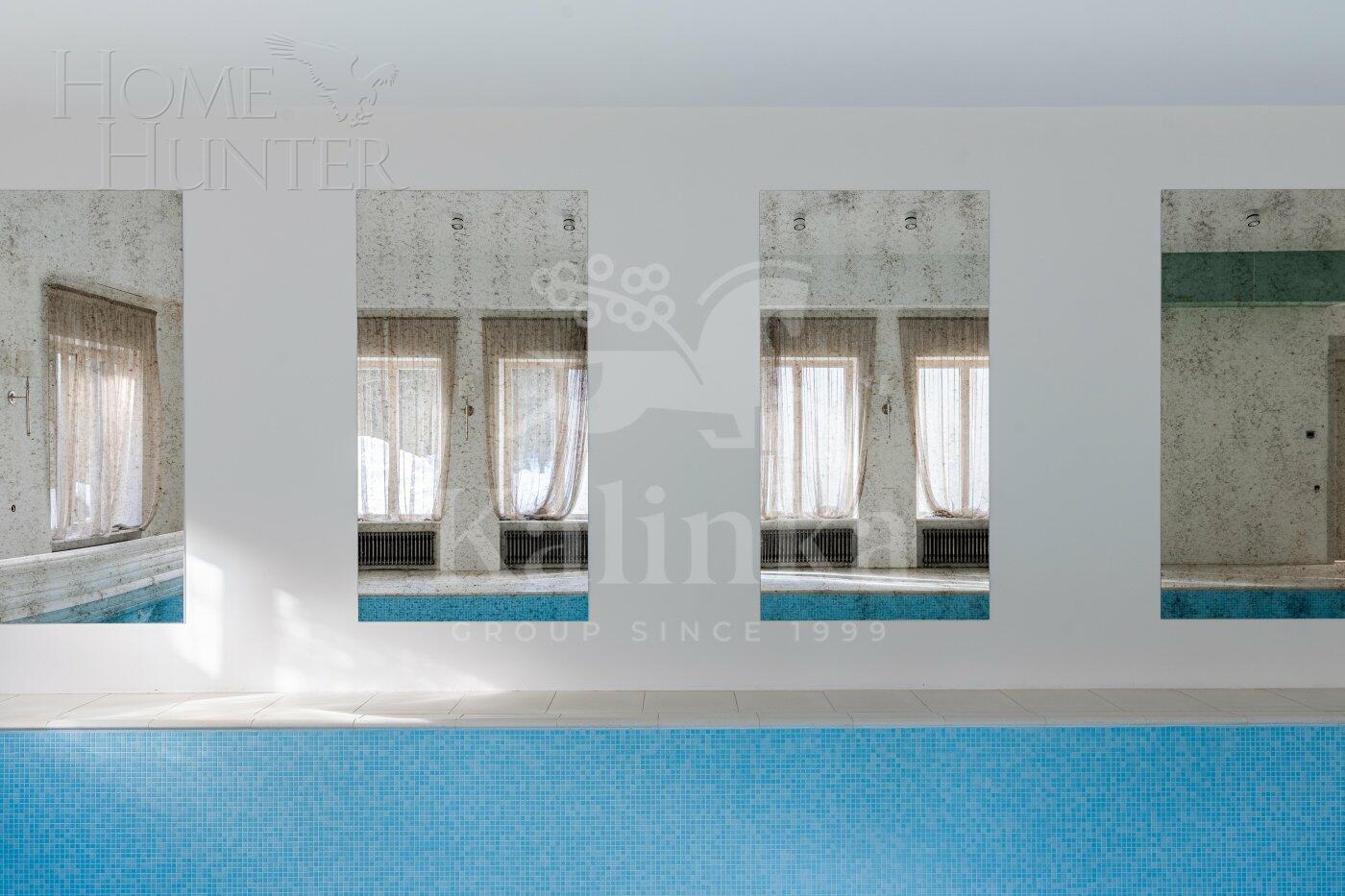 2-этажный коттедж 1 250 м² с отделкой