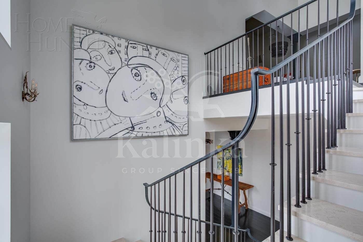 2-этажный коттедж 580 м² с отделкой