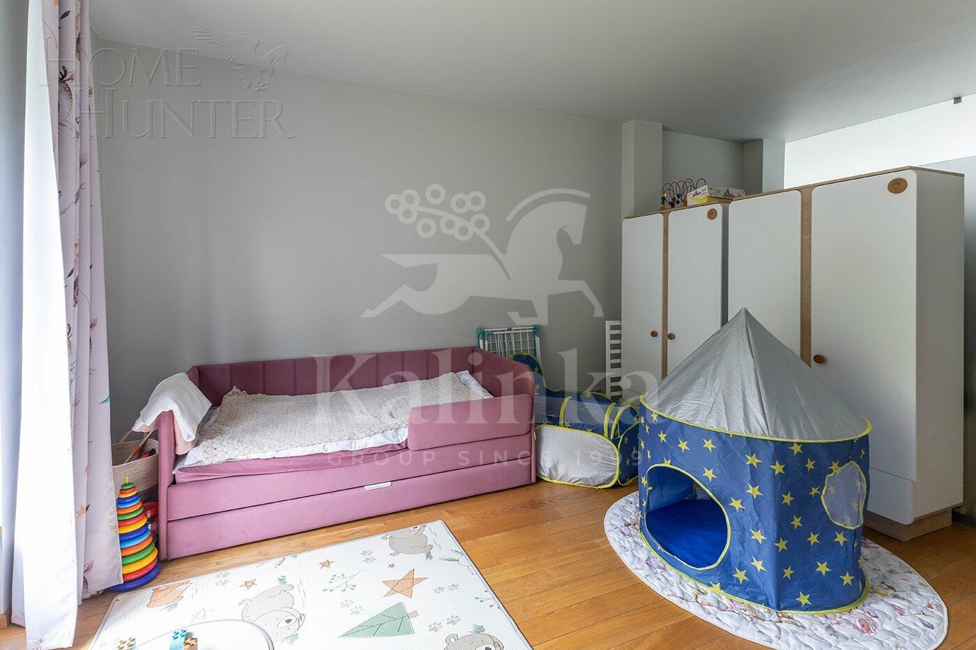 2-этажный коттедж 265.9 м² с отделкой