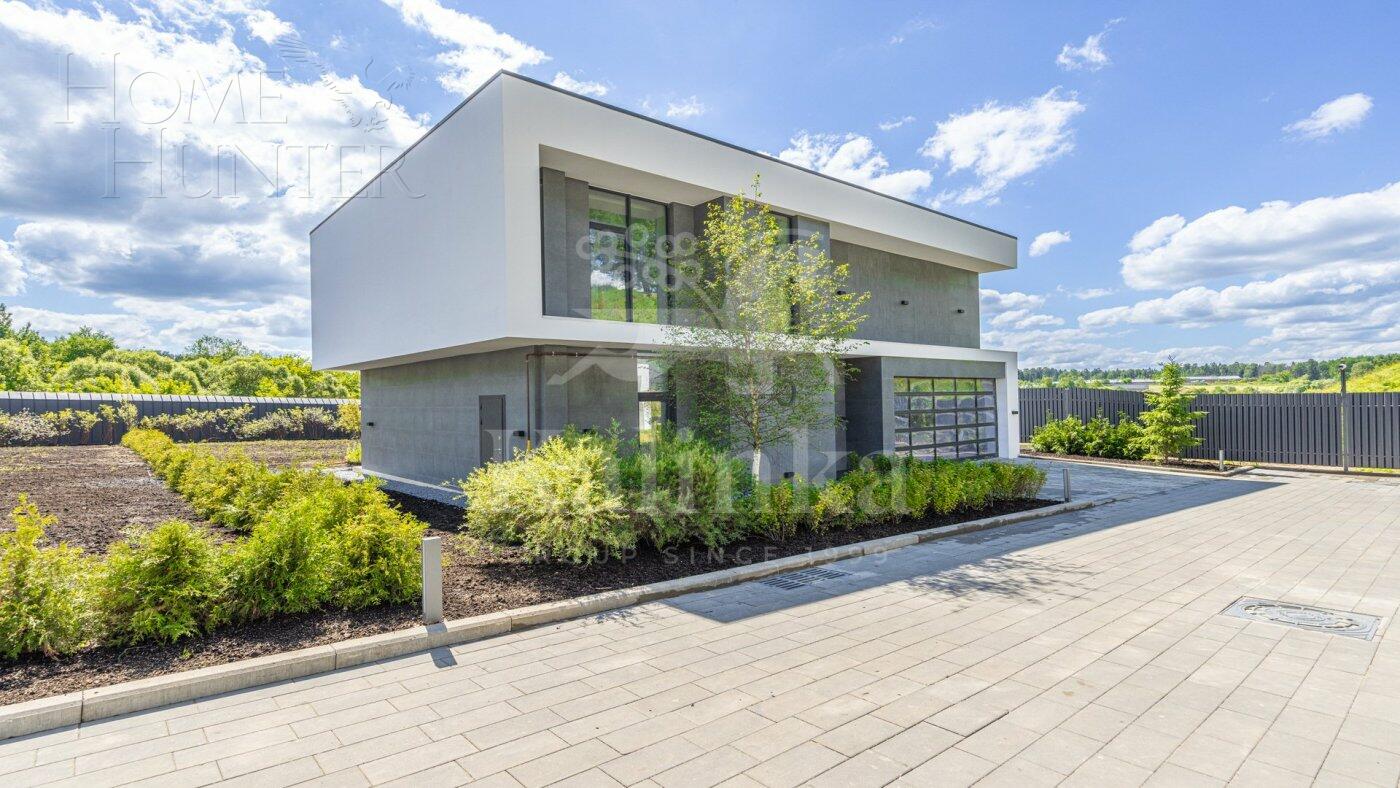 2-этажный коттедж 384 м² с отделкой