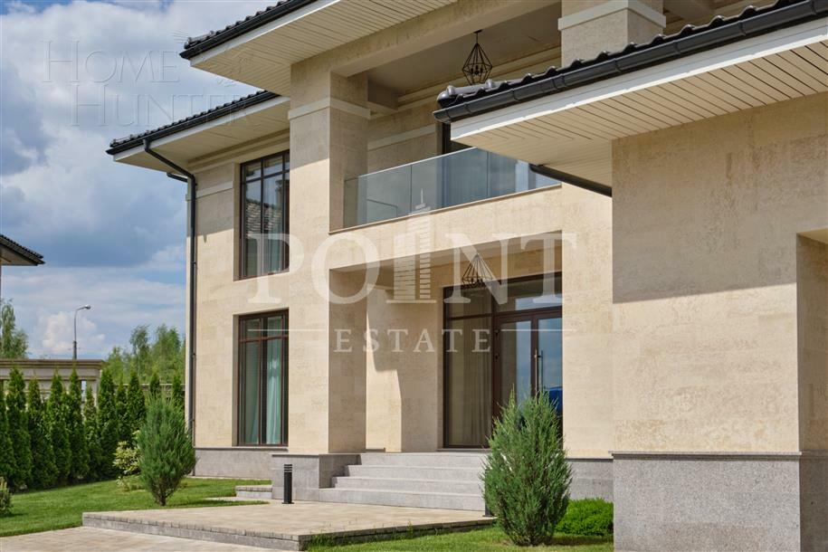 2-этажный коттедж 640 м² с отделкой