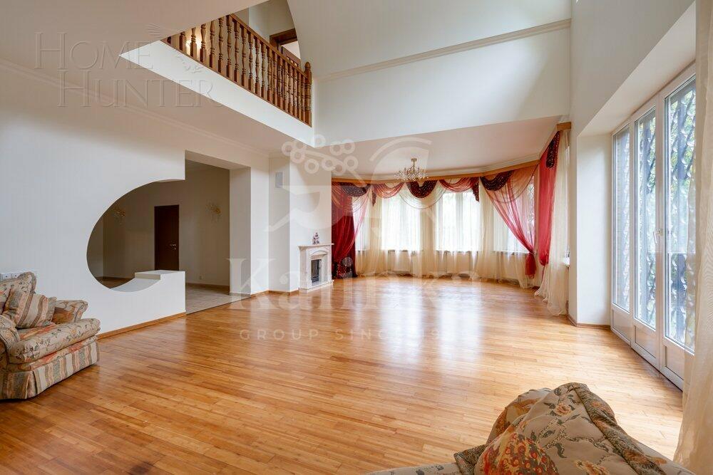 2-этажный коттедж 370 м² с отделкой