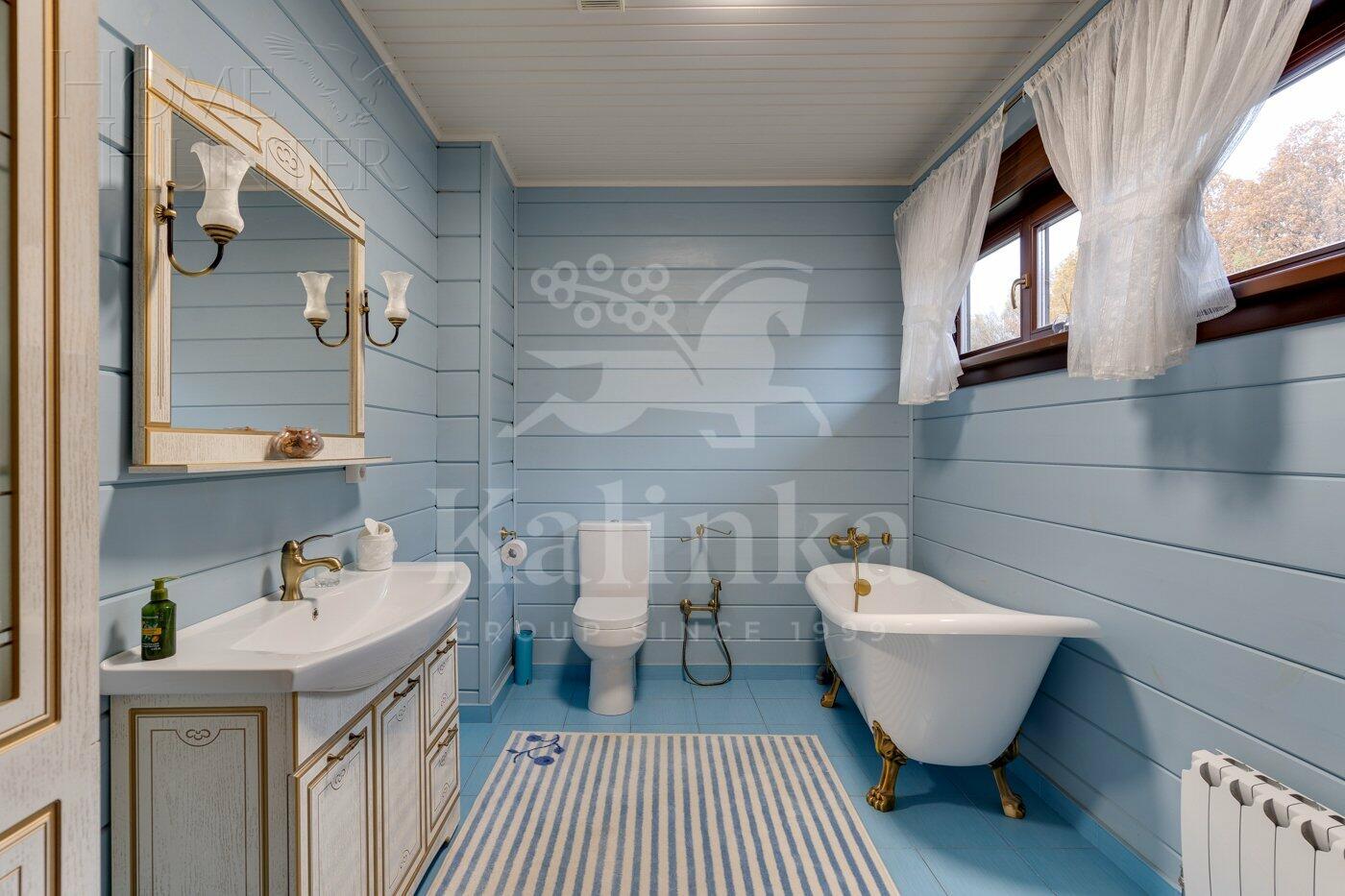 2-этажный коттедж 370 м² с отделкой