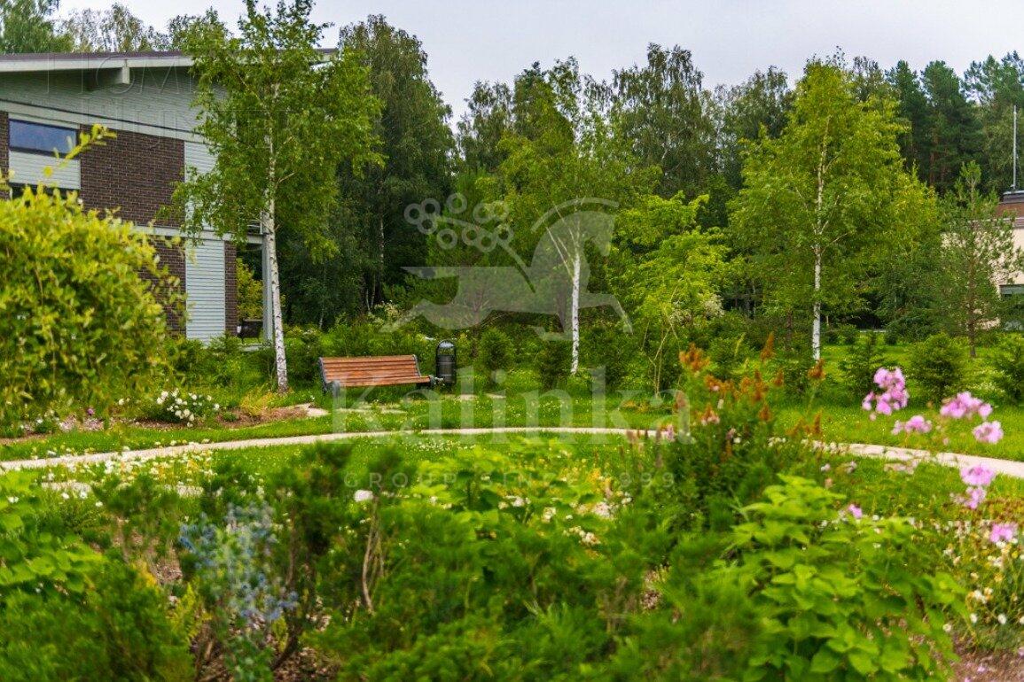 Участок 32.83 сот. в охраняемом поселке