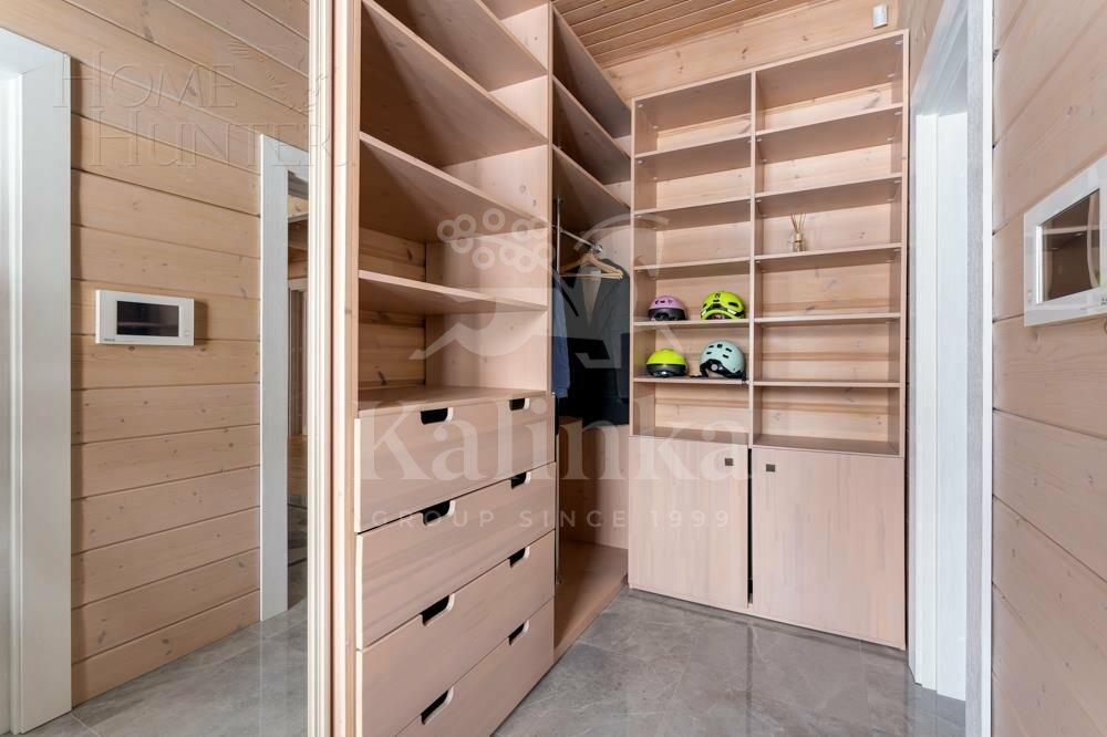 1-этажный коттедж 565 м² с отделкой