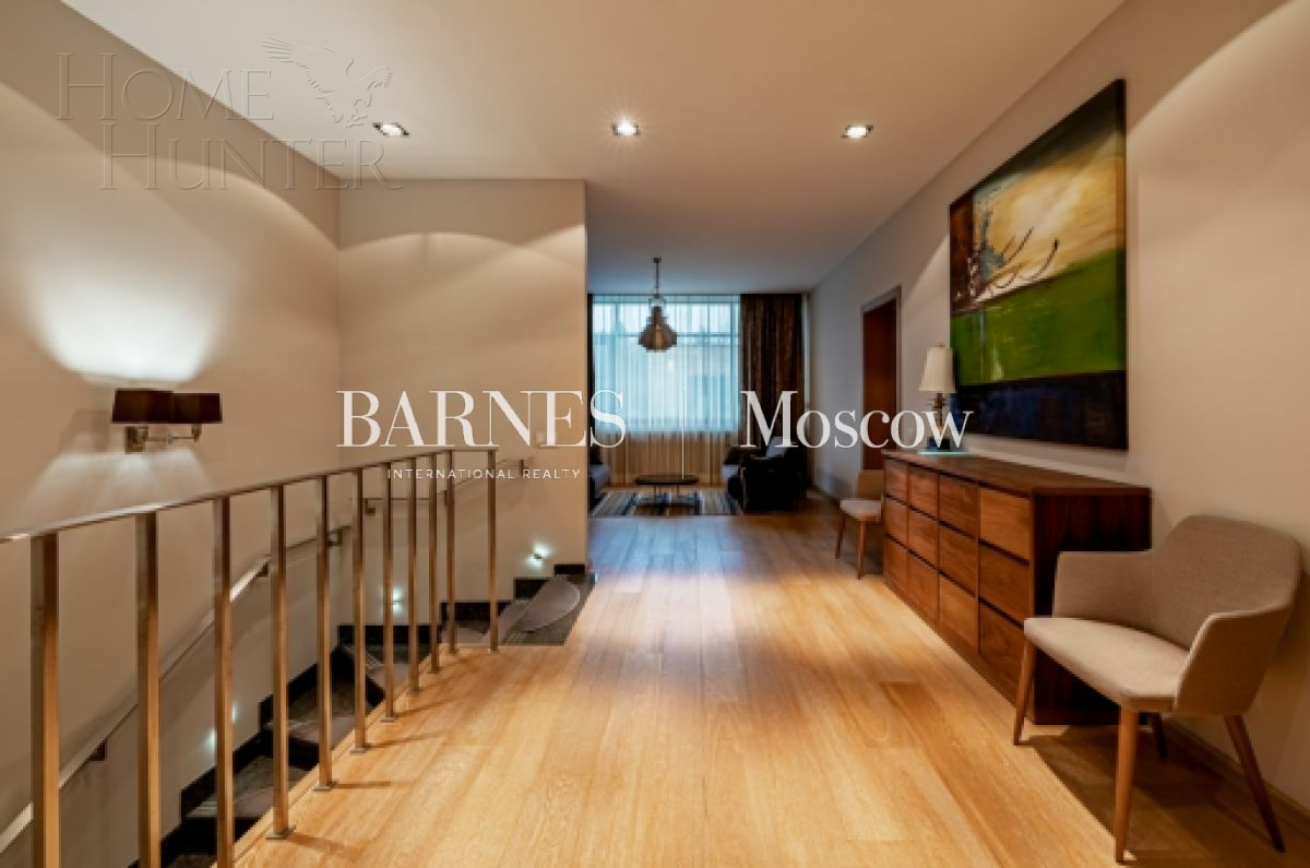 2-этажный коттедж 640 м² с отделкой