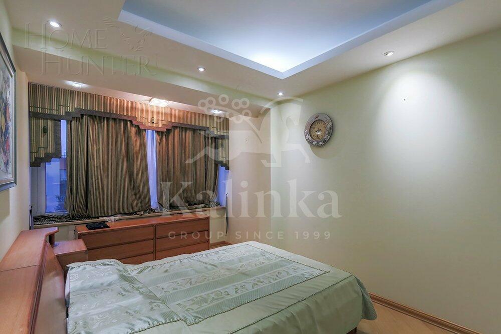 3-этажный таунхаус 400 м² с отделкой