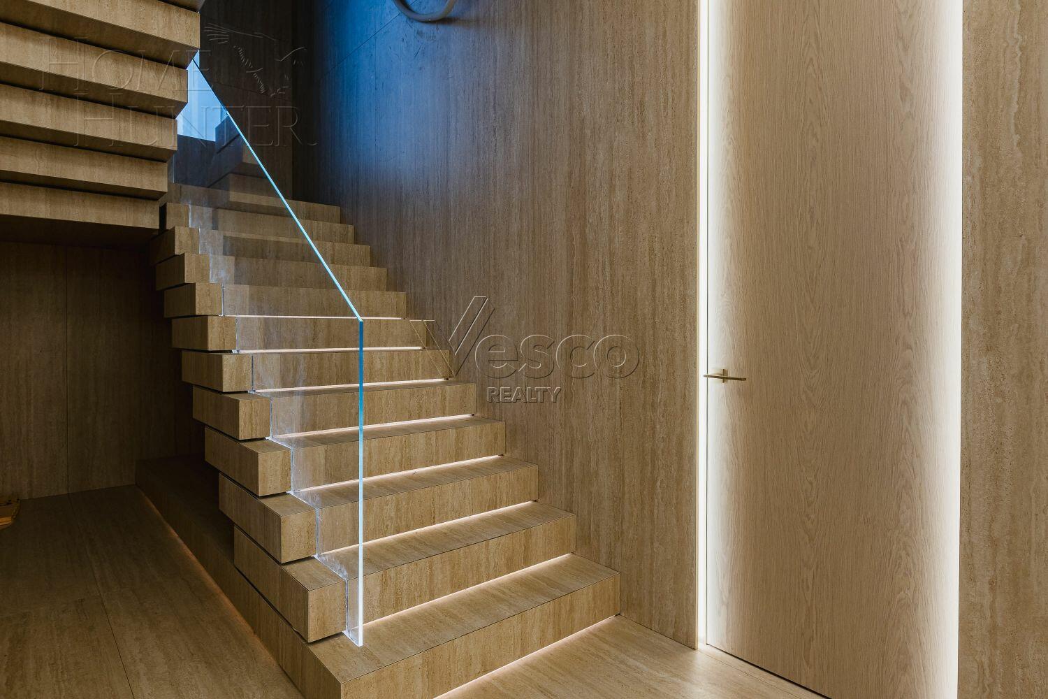 2-этажный коттедж 389 м² с отделкой