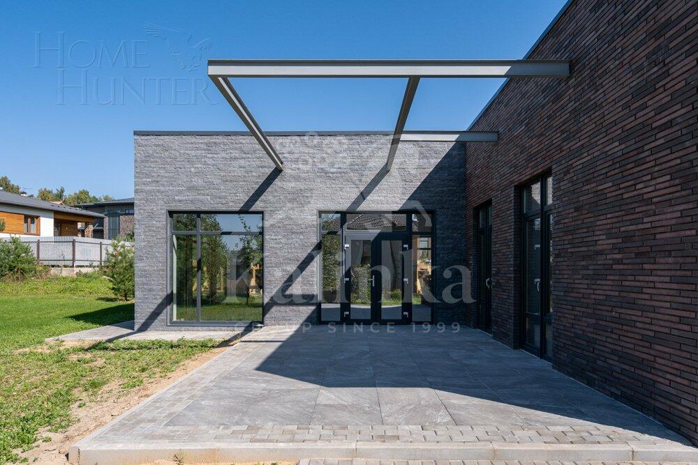 1-этажный коттедж 250 м² без отделки