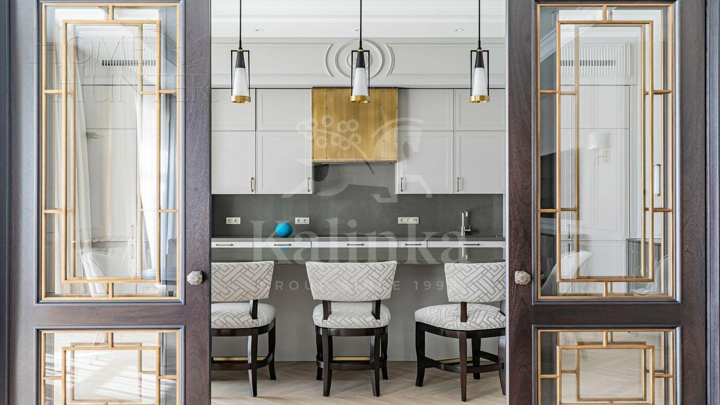 2-этажный коттедж 863 м² с отделкой