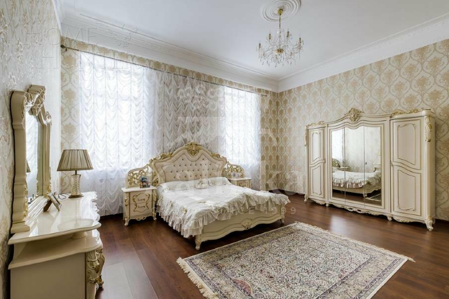 2-этажный коттедж 1 096 м² с отделкой