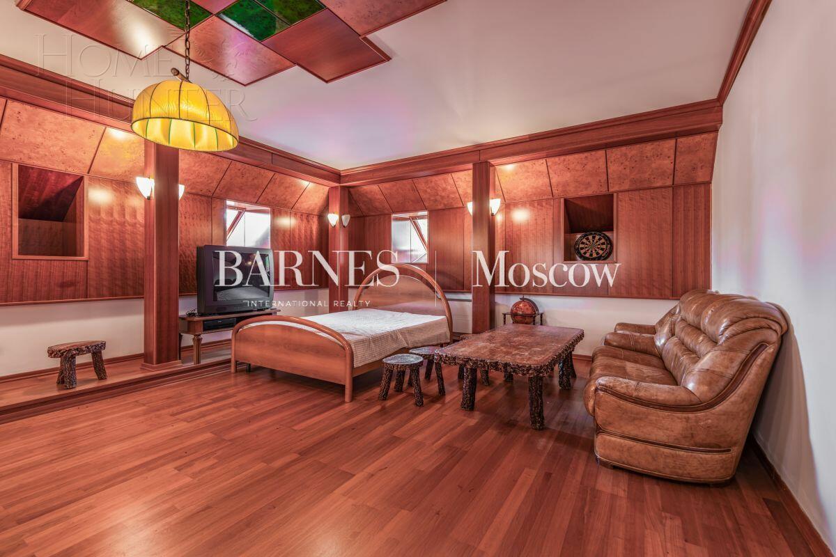 2-этажный коттедж 800 м² с отделкой