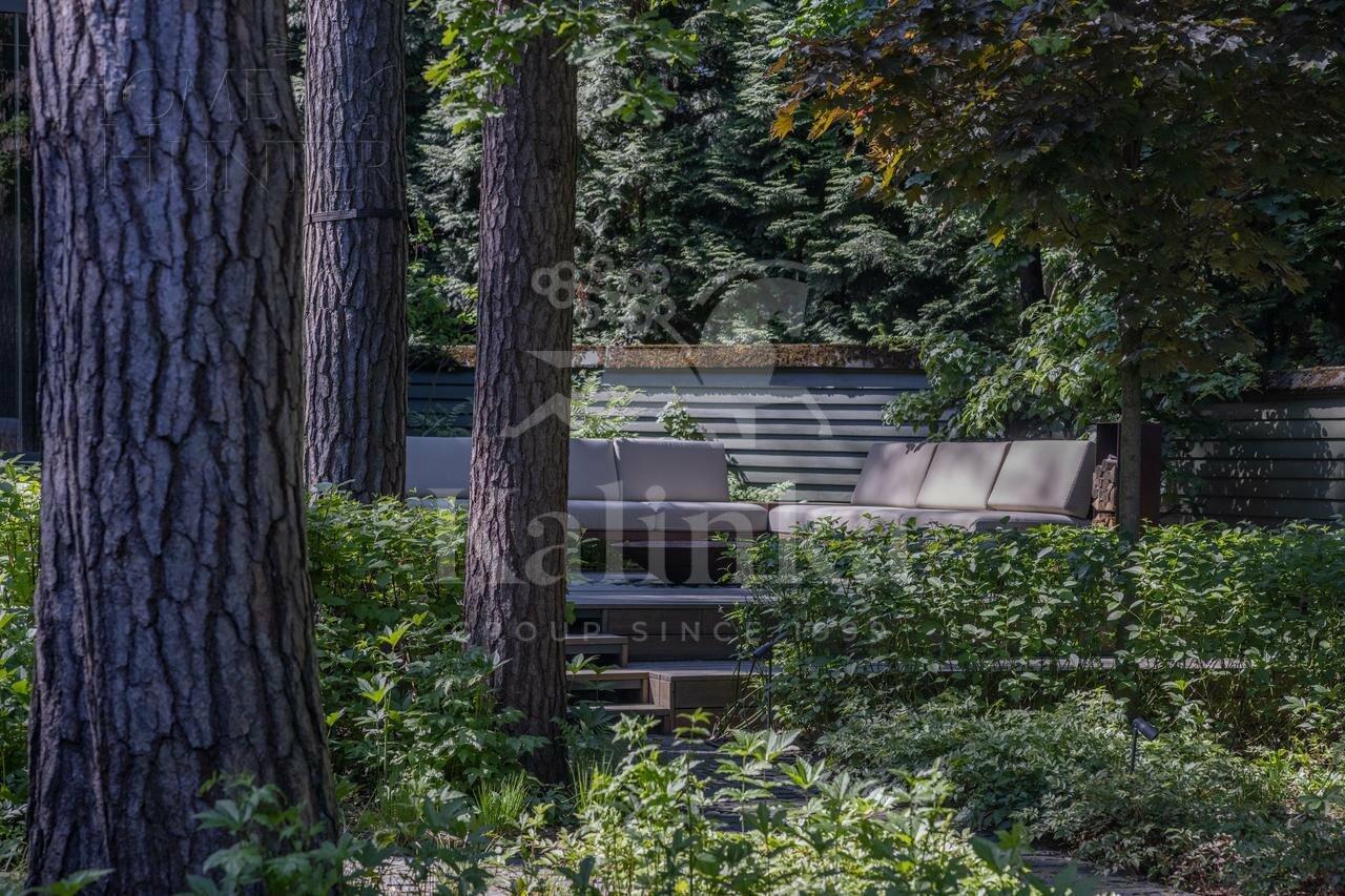 2-этажный коттедж 600 м² без отделки