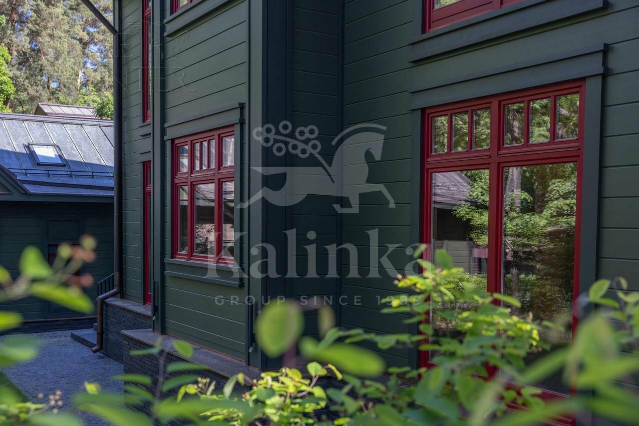 2-этажный коттедж 600 м² без отделки