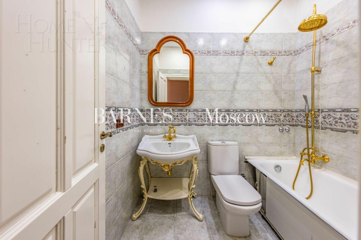 2-этажный коттедж 800 м² с отделкой