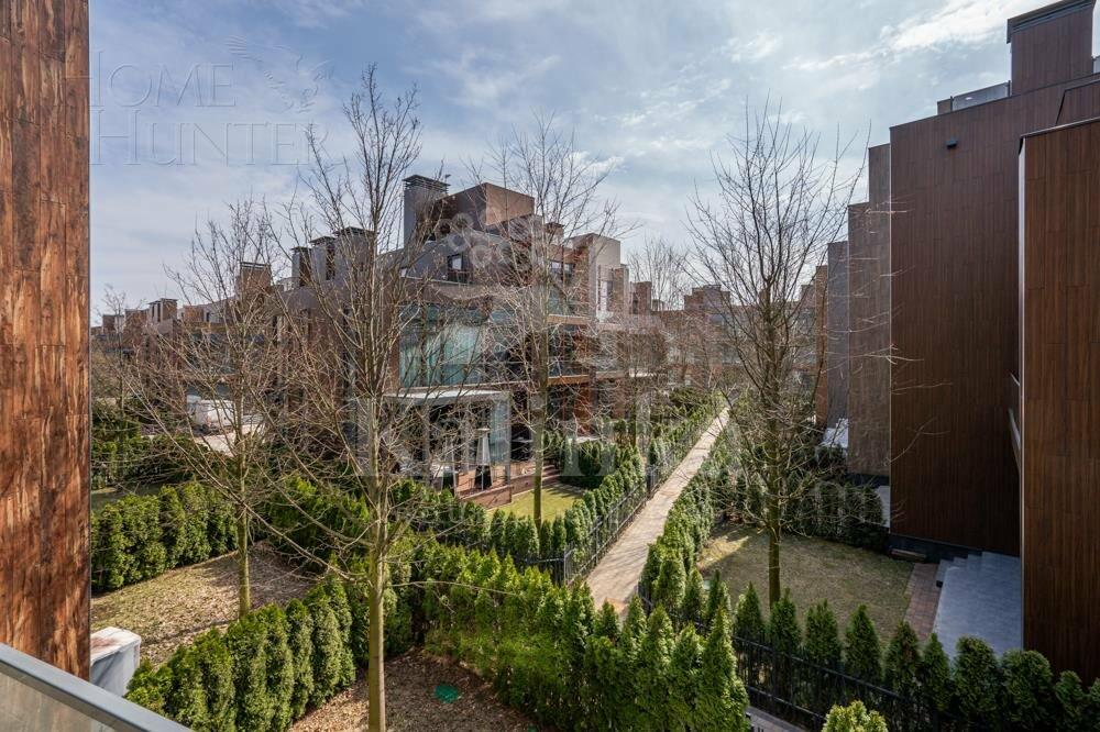 2-этажный таунхаус 238.4 м² без отделки