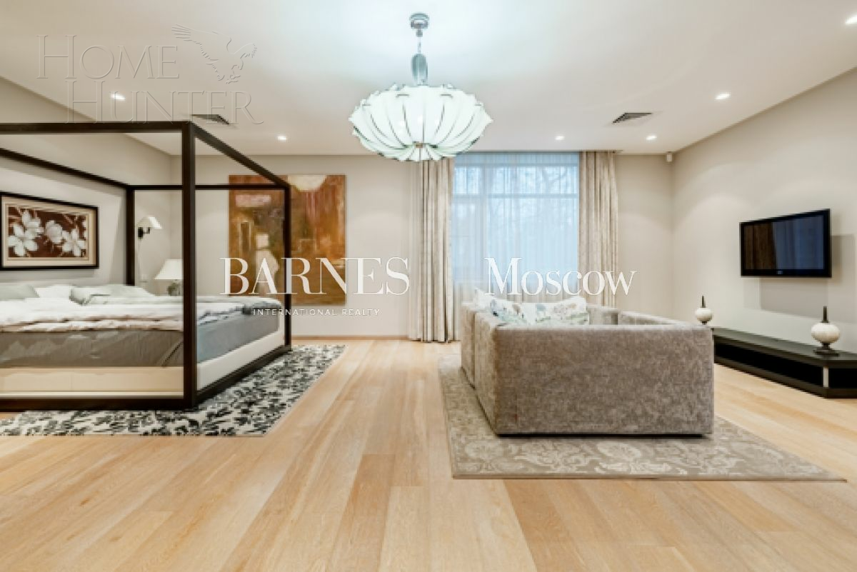 2-этажный коттедж 640 м² с отделкой