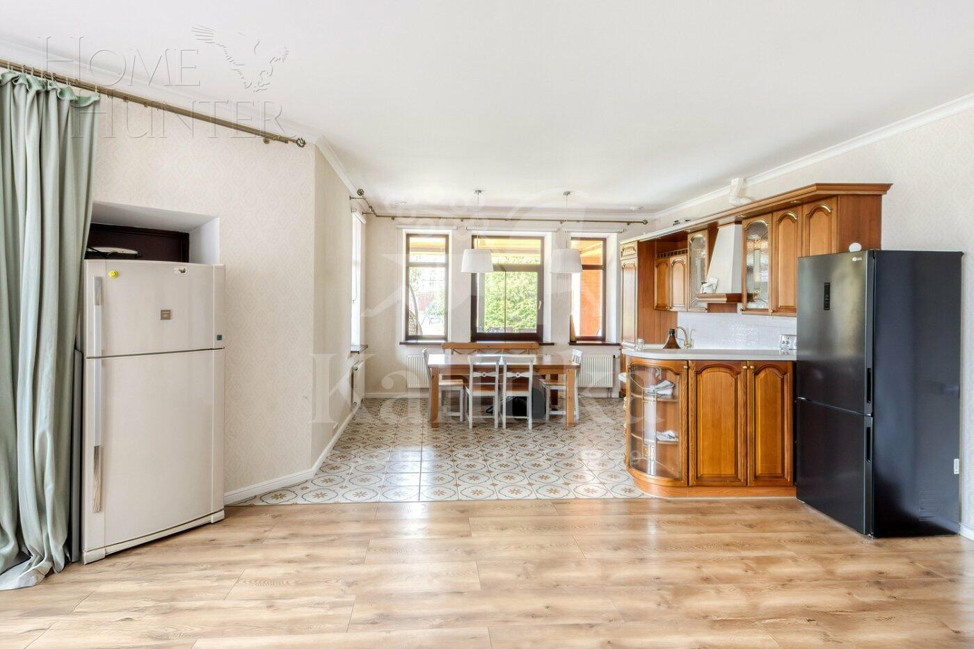 2-этажный коттедж 360 м² с отделкой