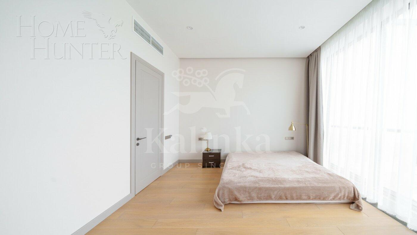 4-этажный таунхаус 278 м² с отделкой