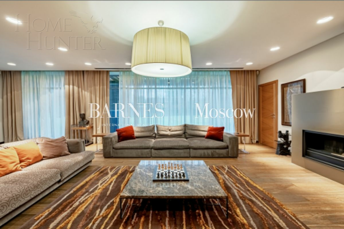 2-этажный коттедж 640 м² с отделкой