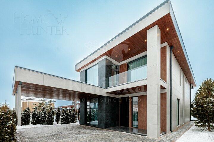 2-этажный коттедж 320 м² с отделкой