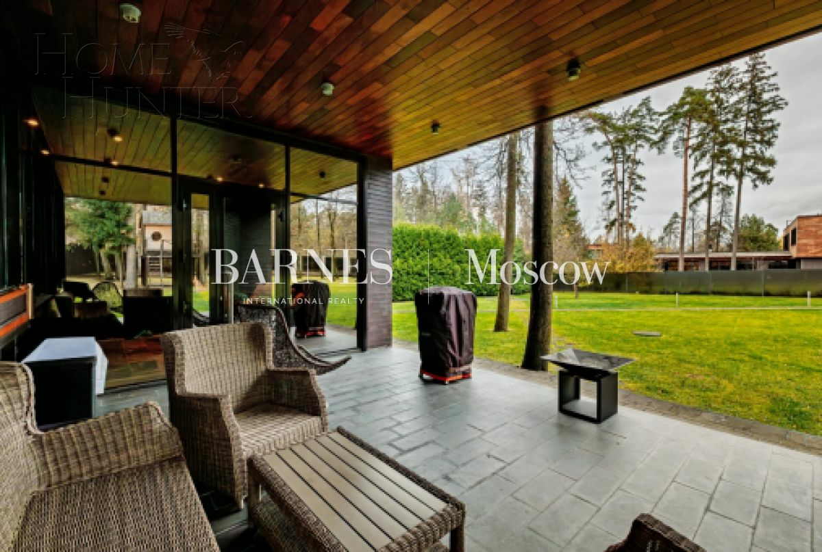 2-этажный коттедж 640 м² с отделкой