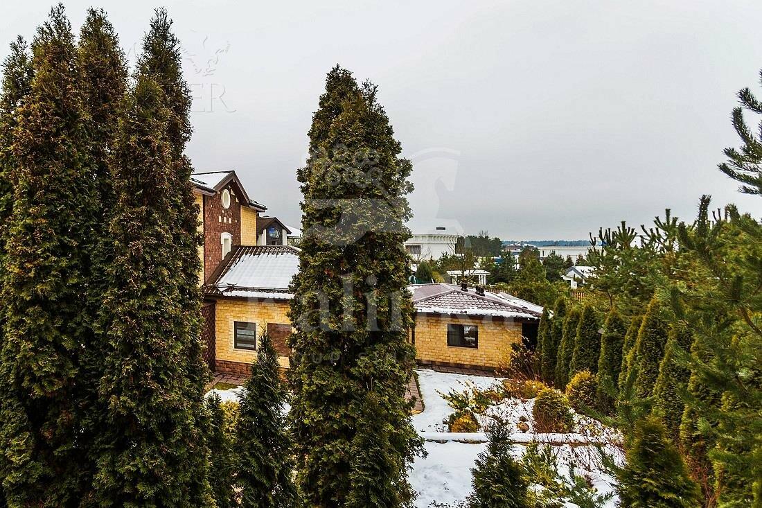 2-этажный коттедж 700 м² с отделкой