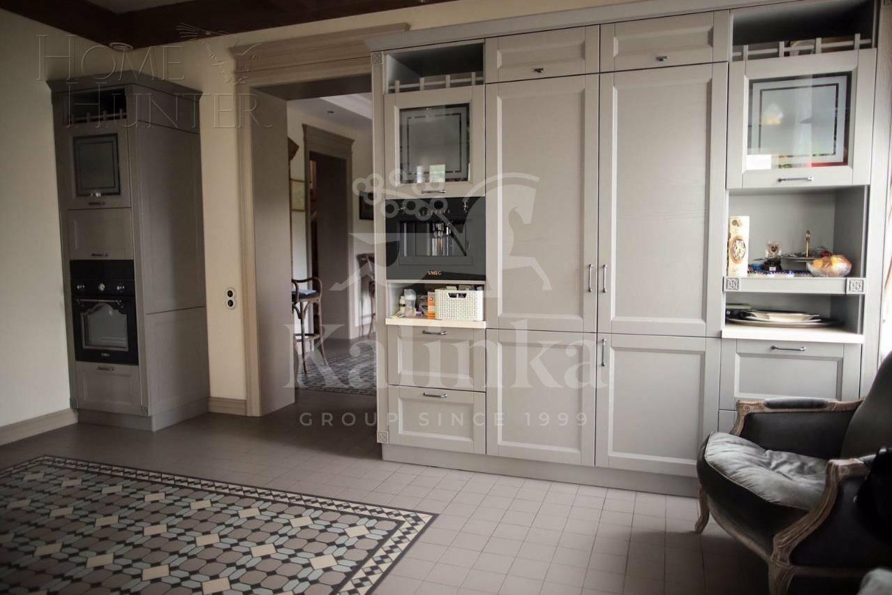 2-этажный коттедж 700 м² с отделкой