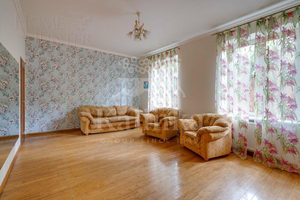 2-этажный коттедж 370 м² с отделкой