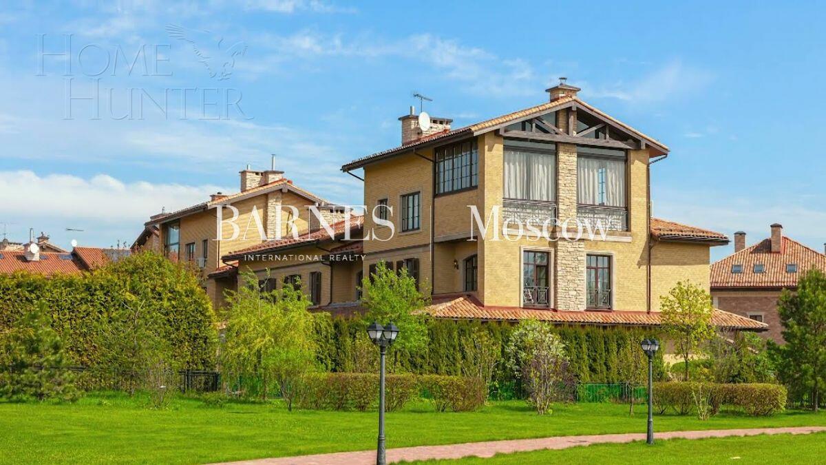 Участок 25.1 сот. в охраняемом поселке