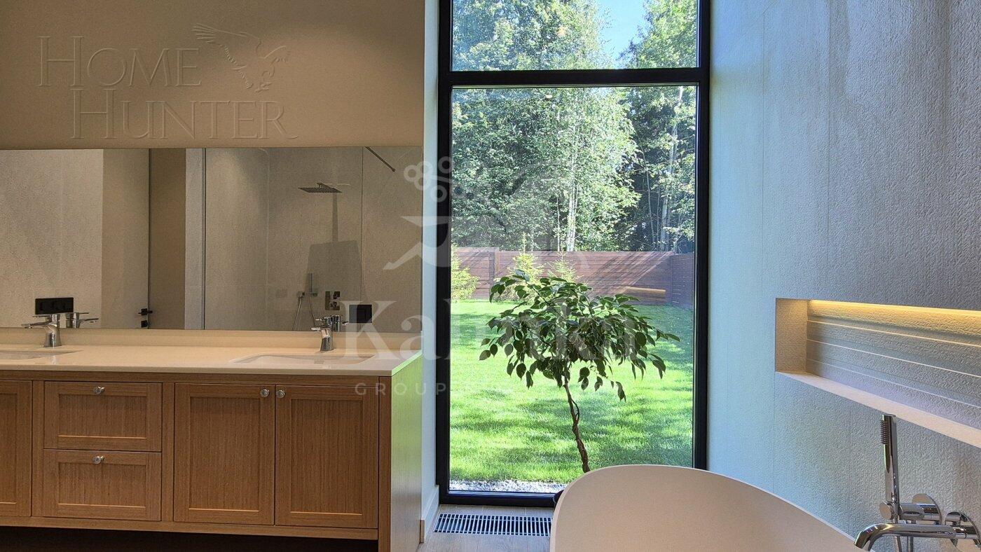 1-этажный коттедж 275 м² с отделкой