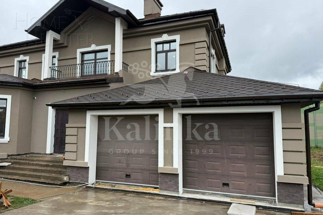 2-этажный коттедж 380 м² без отделки