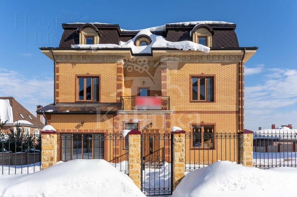 2-этажный коттедж 693.5 м² с отделкой