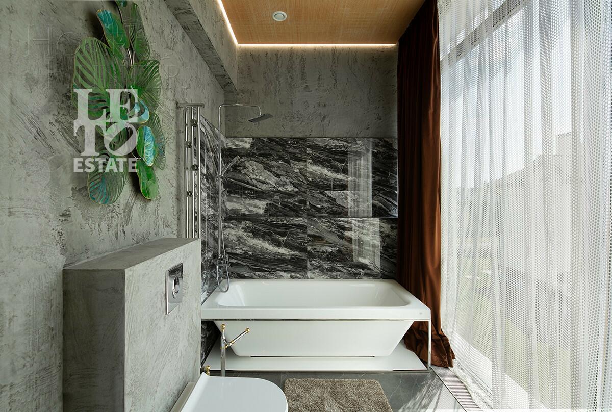 2-этажный коттедж 650 м² с отделкой