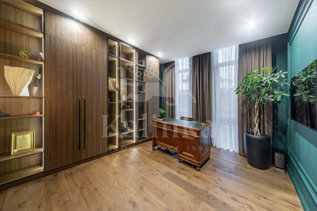 2-этажный коттедж 357 м² с отделкой