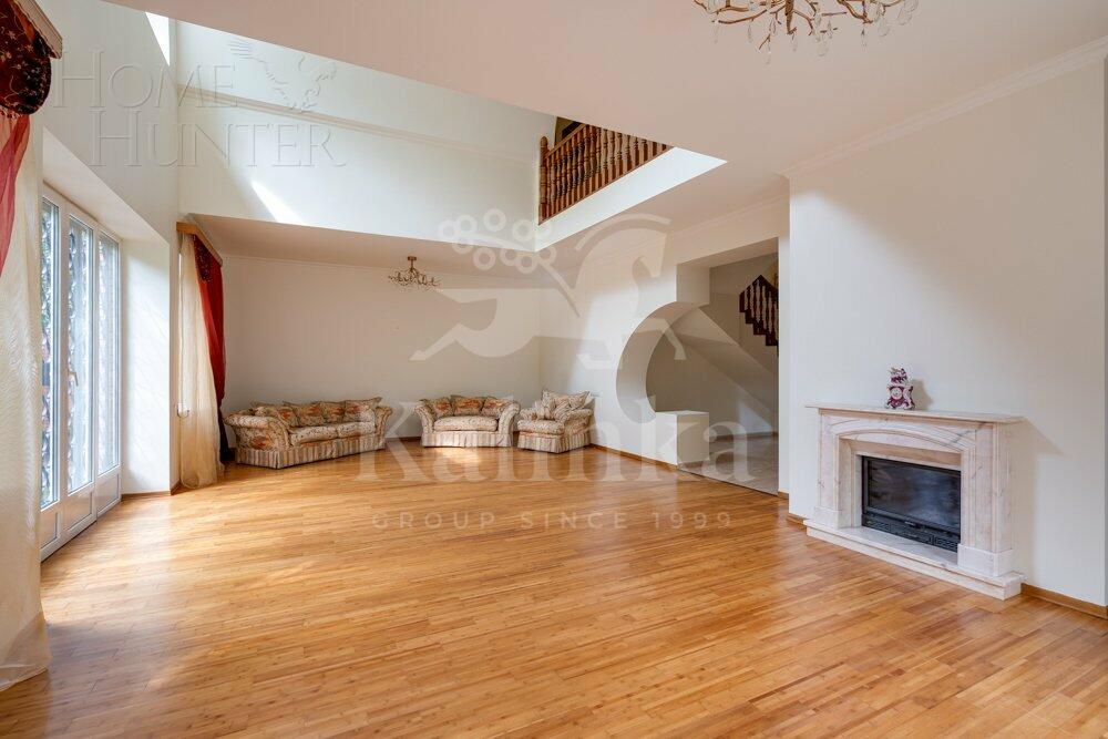 2-этажный коттедж 370 м² с отделкой